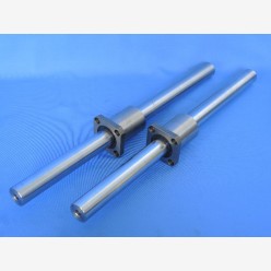 2 x THK 25 mm ground shafts and bearings